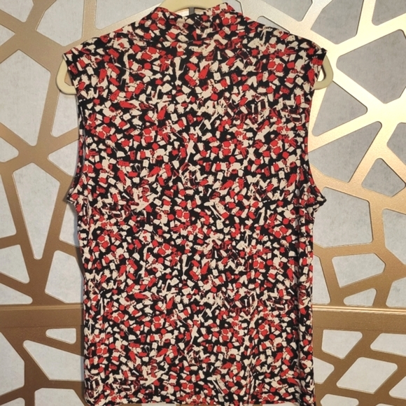 NWOT KASPER Abstract Print Cowl Neck Top - Picture 5 of 10